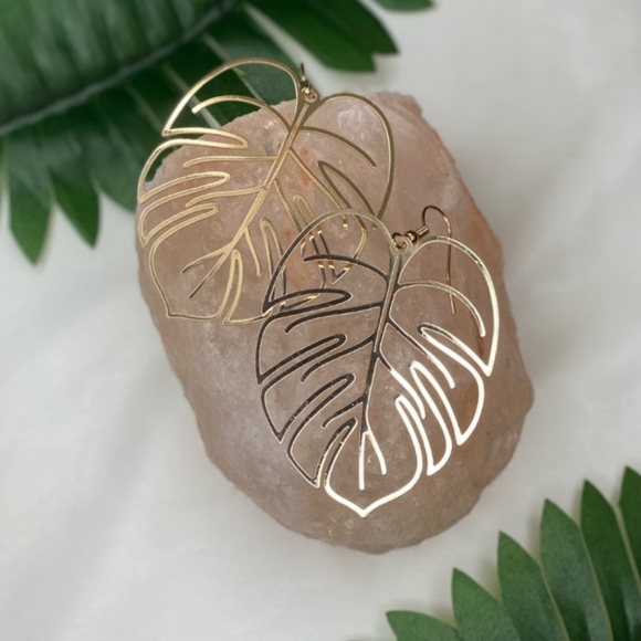 Leaf Drop Earrings - Picture 3 of 6